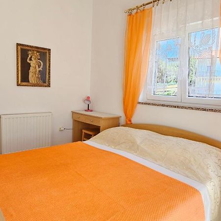 Apartment Marino Krk Town Bagian luar foto